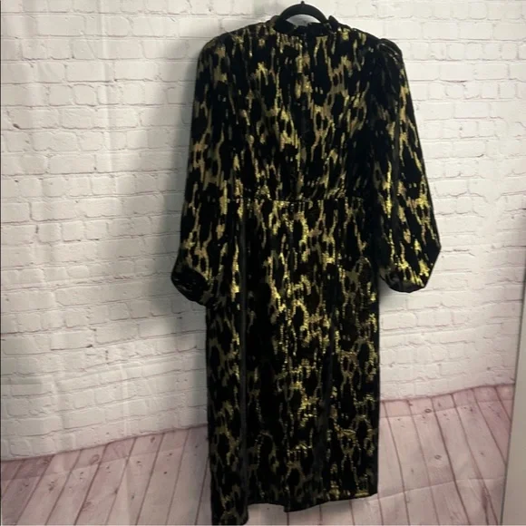 Tuckernuck Pomander Place New Metallic Velvet burnout Samantha dress gold sz 10 - Picture 2 of 9
